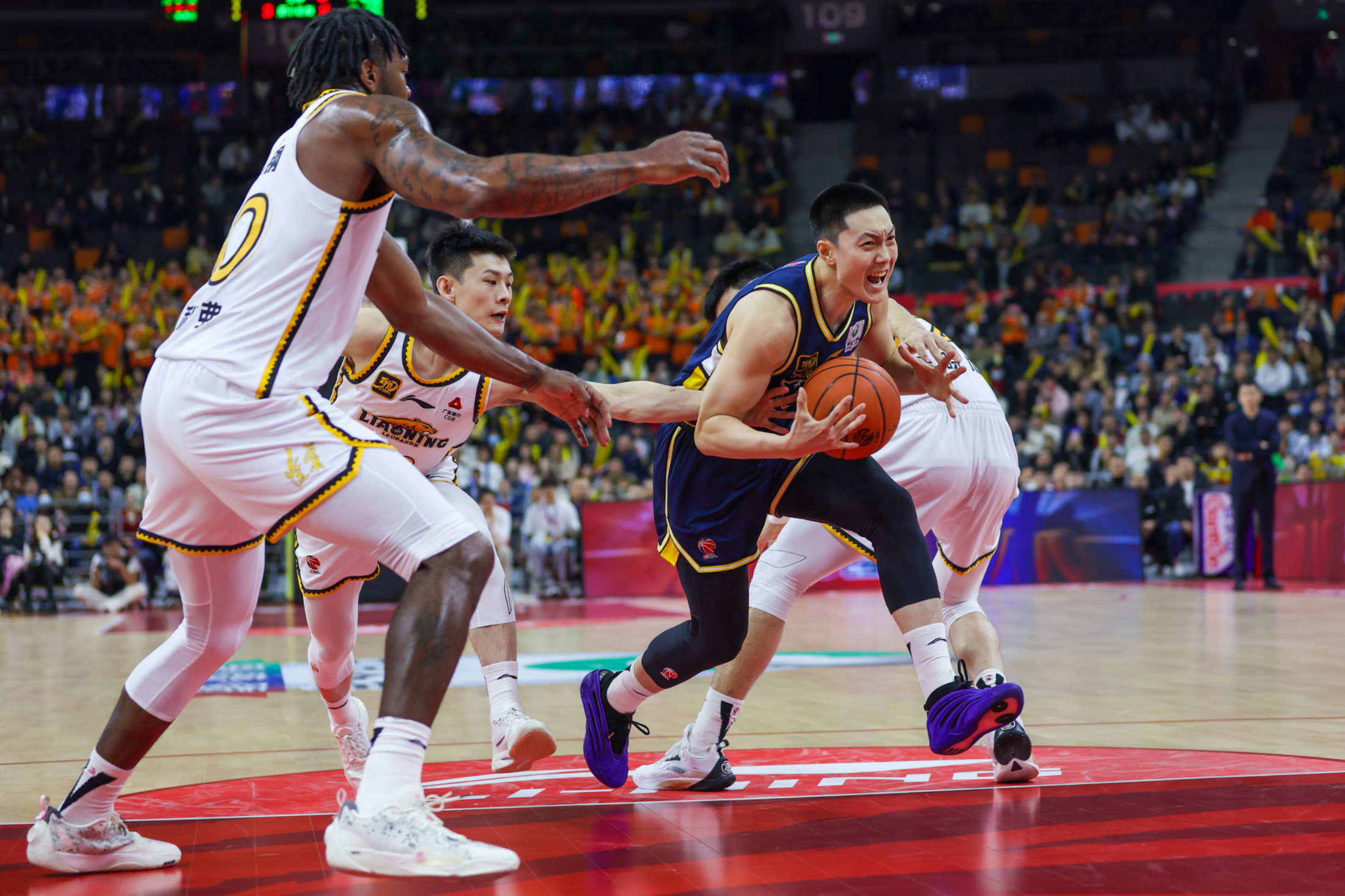 开元棋牌下载-瞩目篮球联赛开赛在即，球员备战状态良好