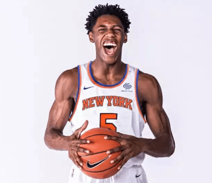 开元棋牌网址-尼克斯队球员荣获最佳新秀奖，获得认可(尼克斯队史首位替补拿下30+并命中5记三分的新秀)